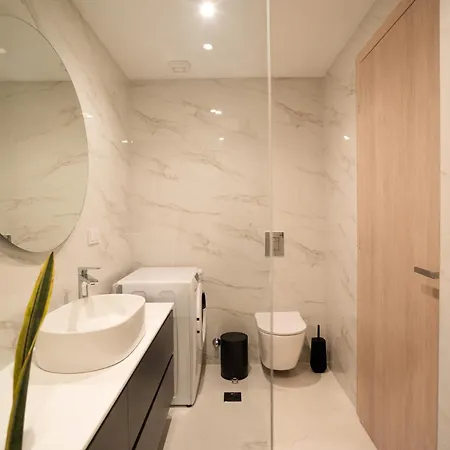 Kogevinas Hill Luxurious