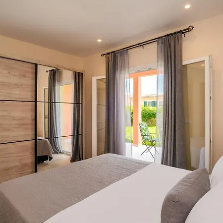 Kogevinas Hill Luxurious Διαμέρισμα
