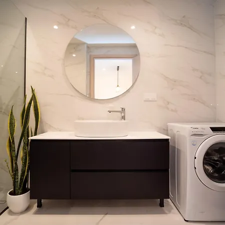 Kogevinas Hill Luxurious Διαμέρισμα *